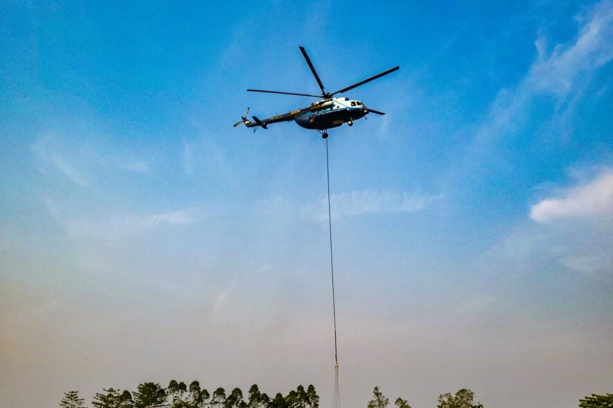 PT WKS siapkan helikopter waterbombing antisipasi musim kemarau 2025