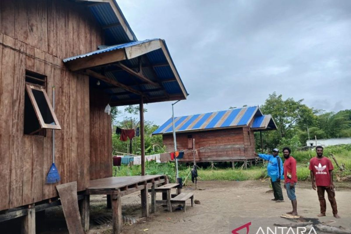 Kampung Wumuka manfaatkan dana Pokja untuk bangun rumah masyarakat