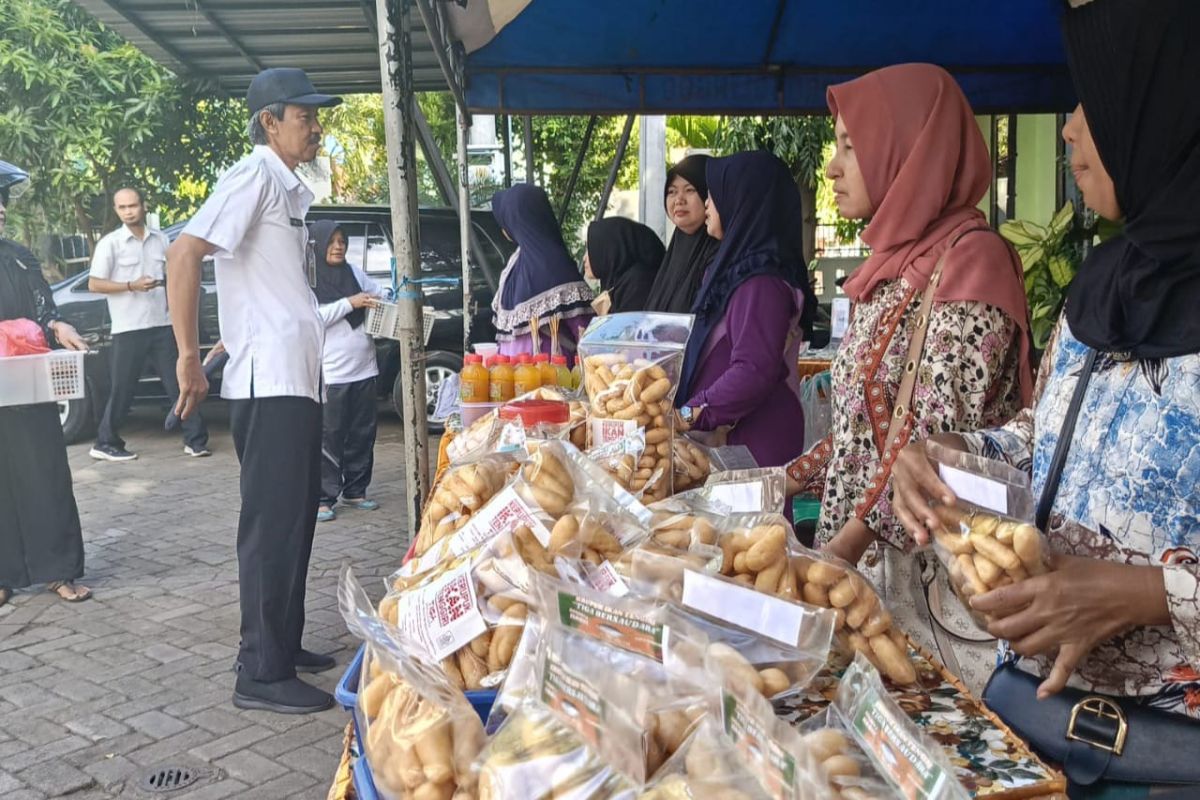 Lewat program