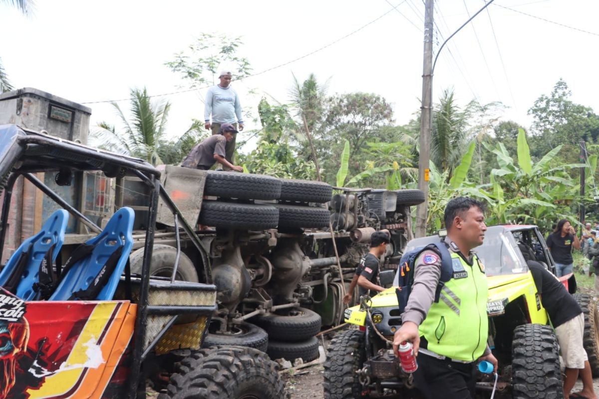 Sebanyak 11 orang tewas dalam kecelakaan maut di Purworejo