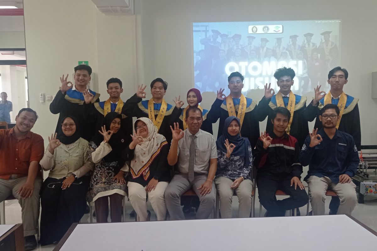 Lulusan Vokasi Undip mudah diserap dunia usaha dan industri