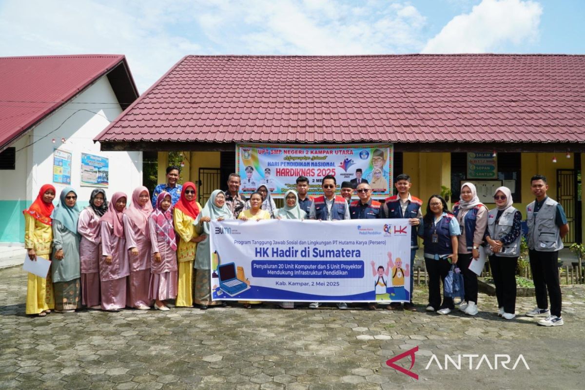 TJSL Hutama Karya fokus Pendidikan dan ekonomi di Riau