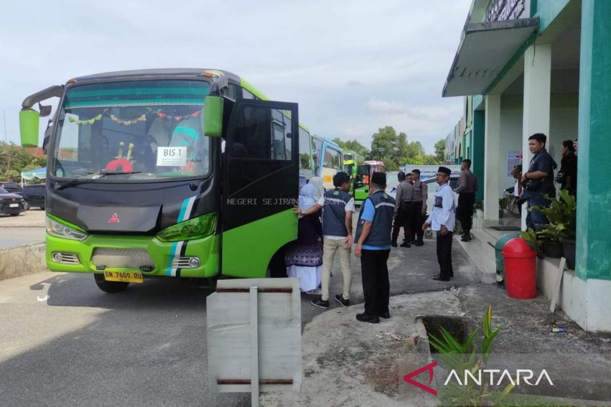 JCH Bangka Barat berangkat ke Arab Saudi pada Jumat