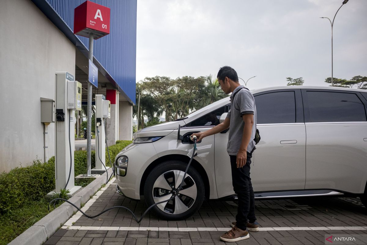 SPKLU PT Pos tingkatkan daya saing industri kendaraan listrik