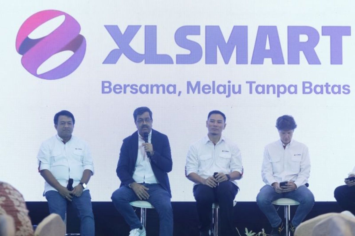 XLSMART resmi berdiri, hadirkan layanan lebih luas