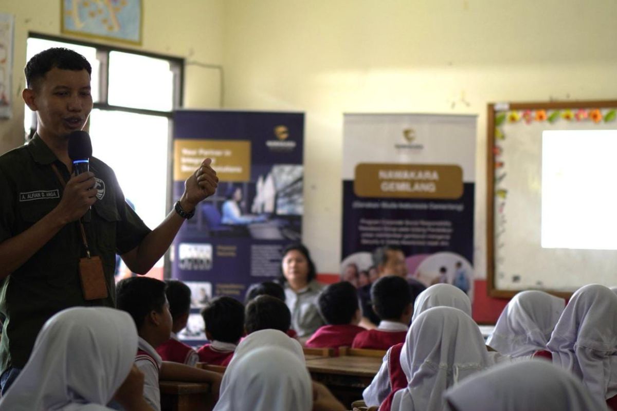 Nawakara sambangi sekolah di 6 kota ajarkan keamanan, jaga lingkungan