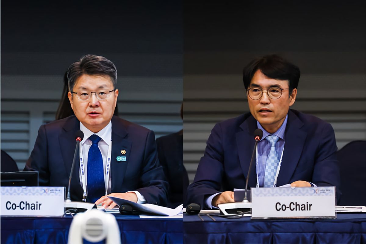 APEC tackles AI challenges, labor gaps in Jeju