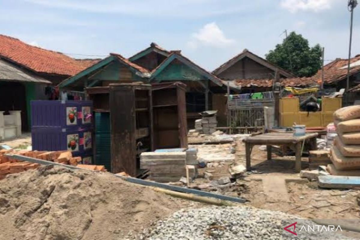 Pemkab Bekasi genjot program perbaikan rumah tidak layak huni