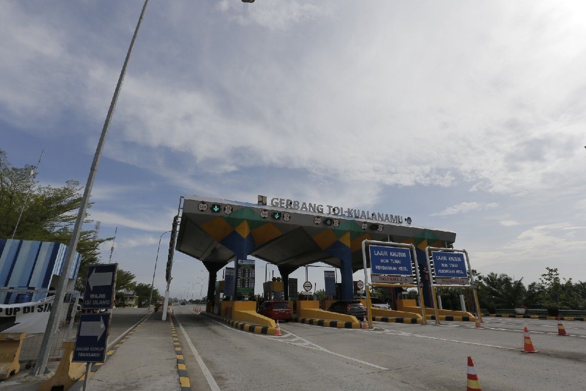 15.081 kendaraan lintasi Tol Medan-Kualanamu jelang Libur Waisak