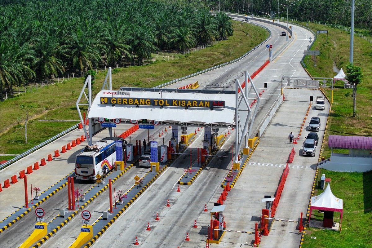 HK: 9.245 kendaraan lalui Tol Indrapura-Kisaran menjelang libur Waisak