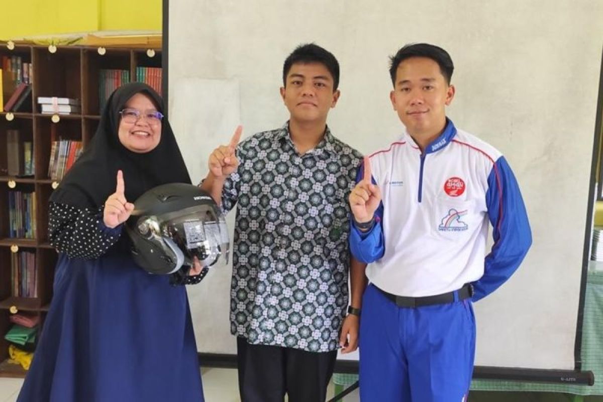 Asmo Kalbar berikan Tips Berkendara Aman untuk Pelajar