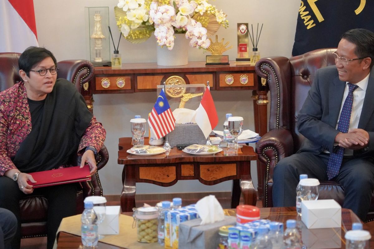 Temui Menteri dari Malaysia, Supratman bahas pembangunan hukum di ASEAN