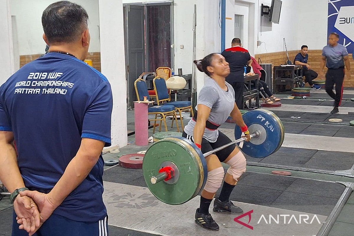 Natasya Beteyob belum maksimal di Kejuaraan Asia Angkat Besi 2025