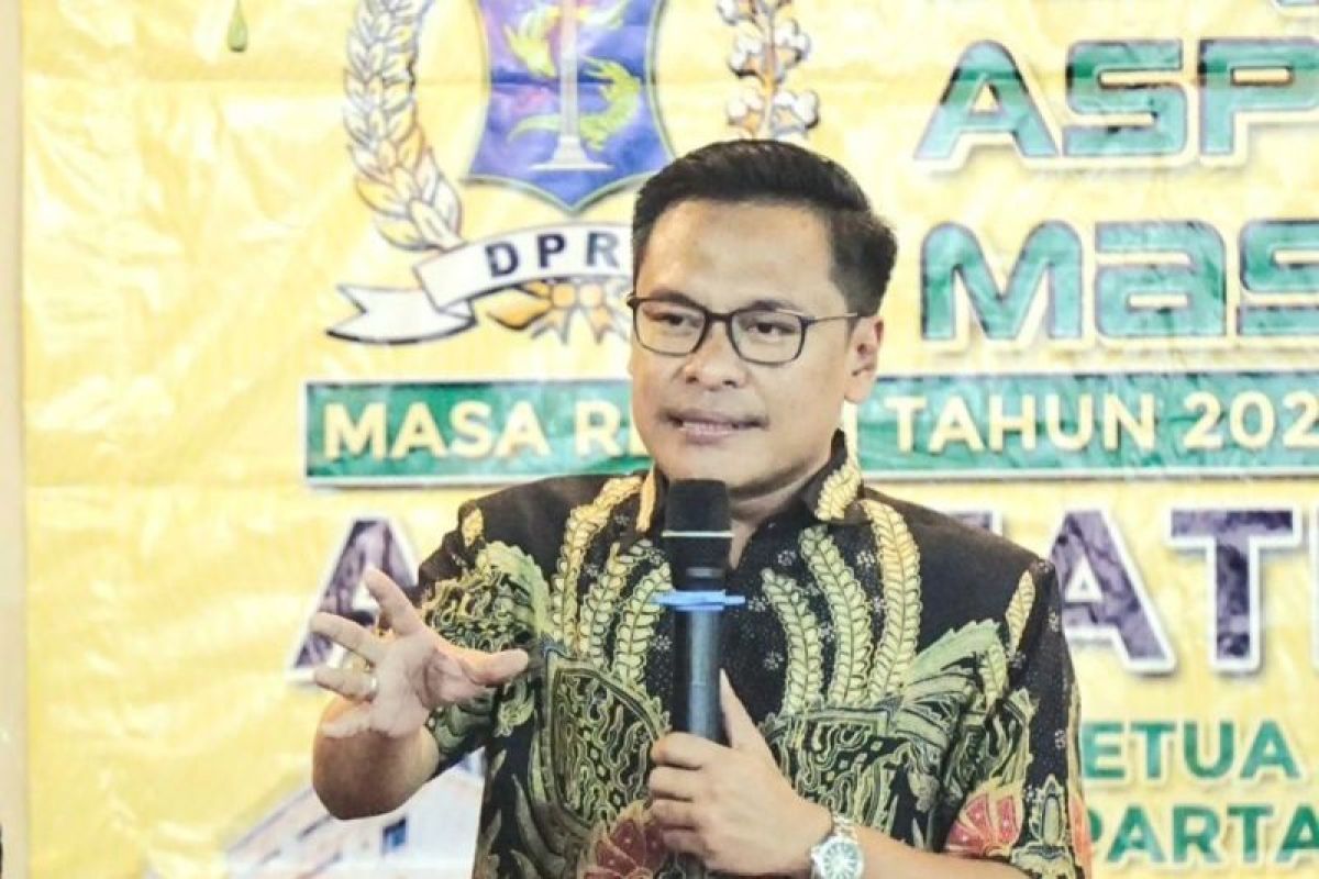 Regenerasi kepemimpinan parpol adalah keniscayaan