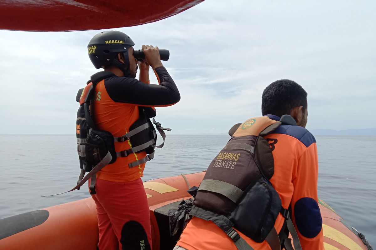 Tim SAR  cari remaja tenggelam di perairan Halmahera