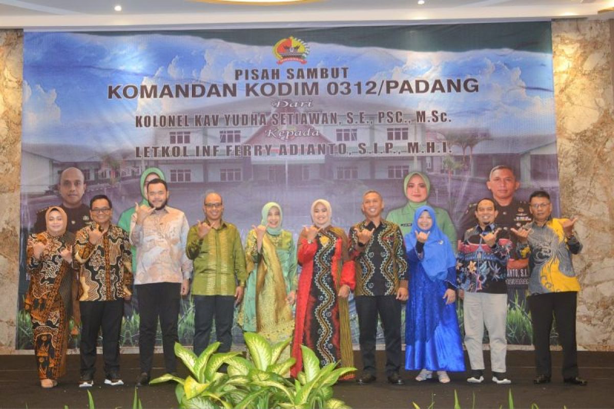 Wako Fadly Amran hadiri acara Pisah Sambut Komandan Kodim 0312/Padang