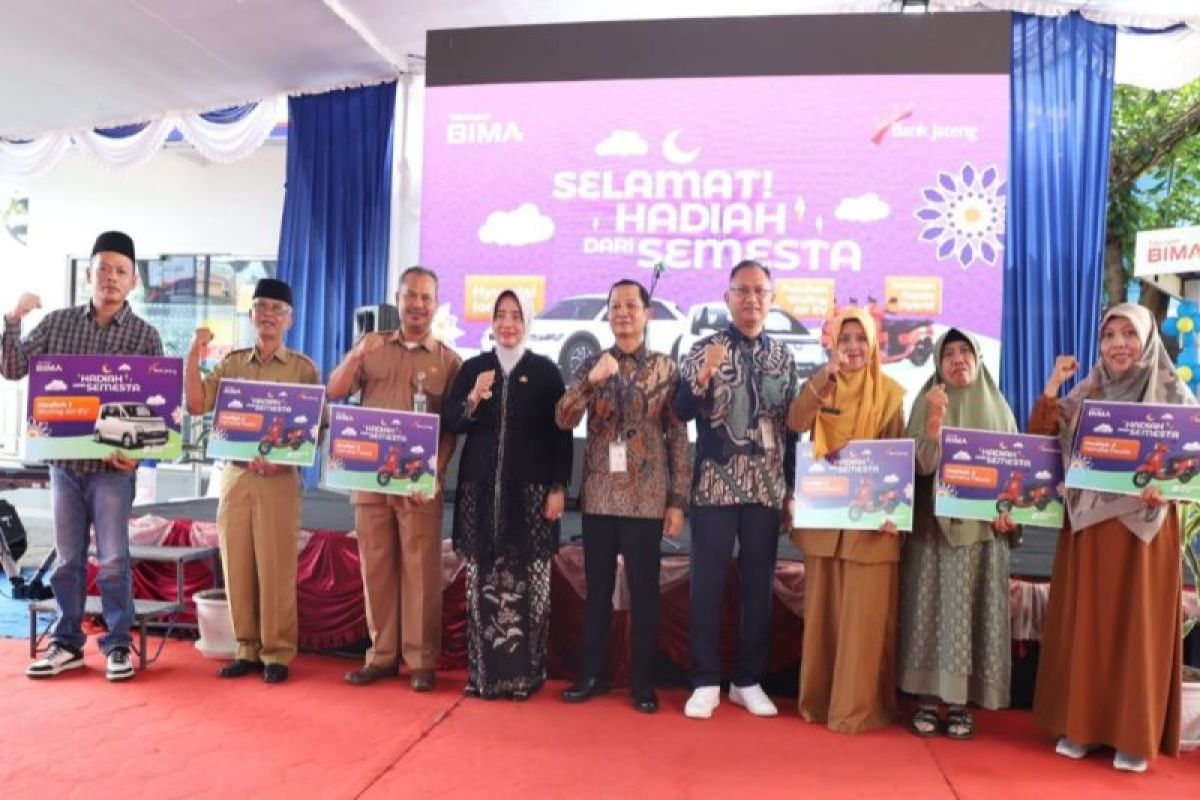 Bank Jateng Cabang Purworejo serahkan hadiah Tabungan Bima