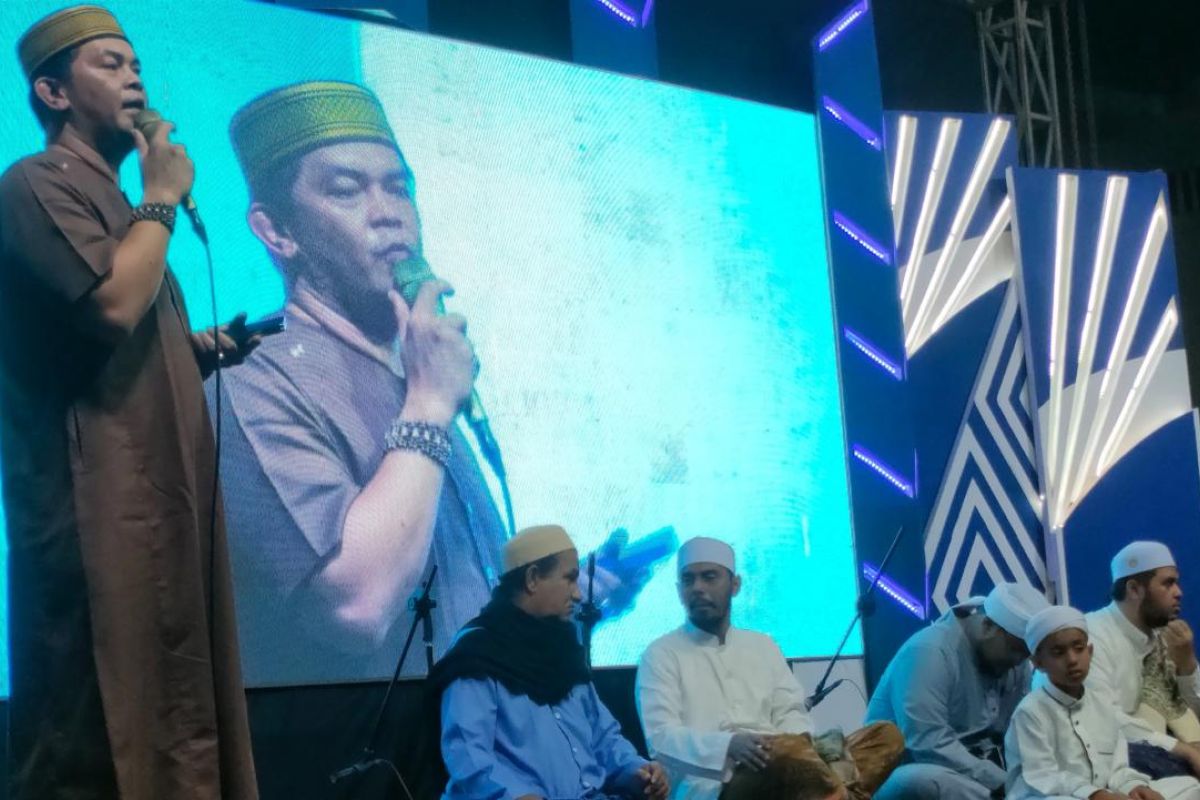 Singkawang mendukung pengembangan akhlak generasi muda lewat pesantren