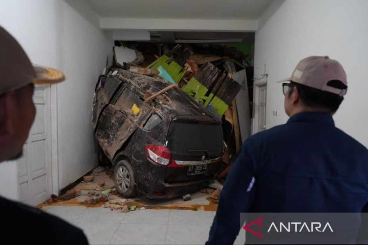 14 rumah di Kutai Kartanegara terdampak longsor bekas tambang ilegal