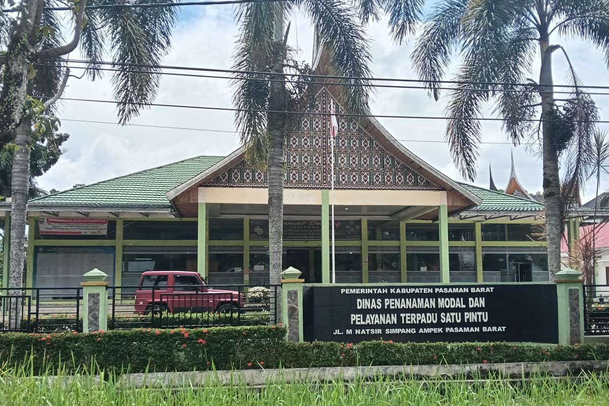 Pemkab Pasaman Barat keluarkan 828 berbagai izin dalam tiga bulan