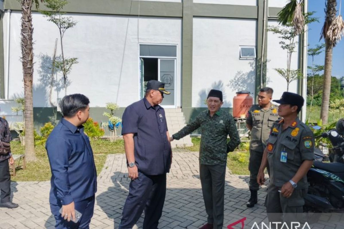 Komisi I DPRD Tapin minta Kantor Satpol PP ramah lingkungan
