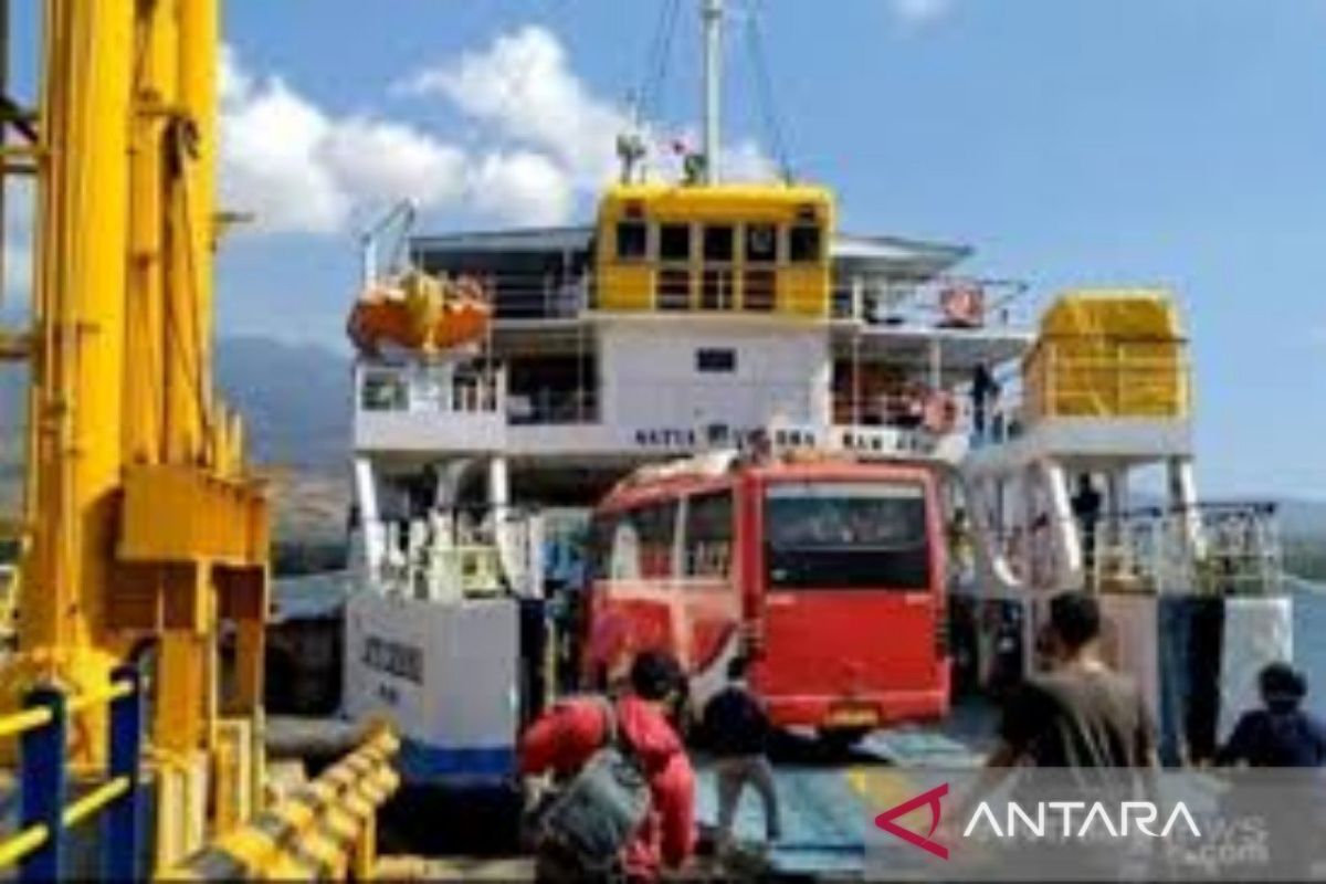 Pelabuhan Kayangan dan Poto Tano NTB tetap buka meski ada aksi PPS