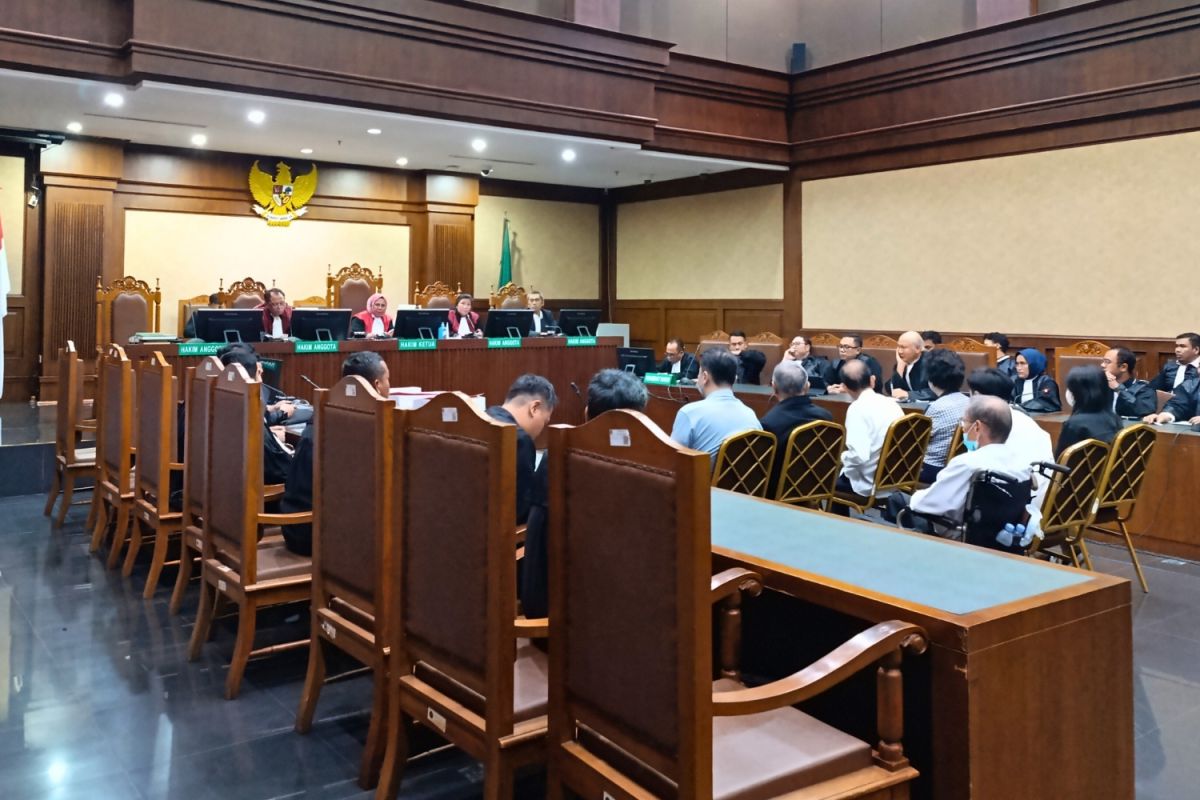 Kasus korupsi emas, tujuh pihak swasta dituntut 8–12 tahun penjara