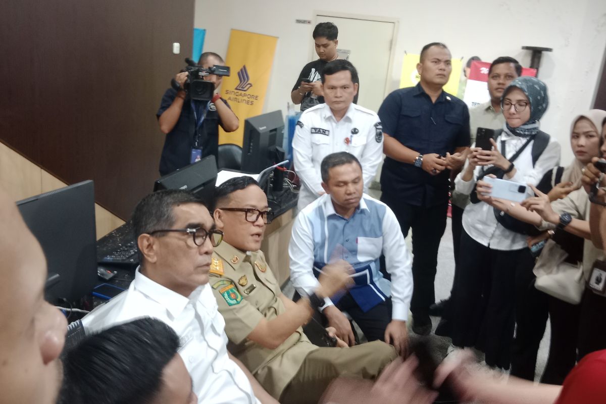 Sidak perusahaan tahan ijazah mantan karyawan di Pekanbaru, Wamenaker merasa tak dihargai