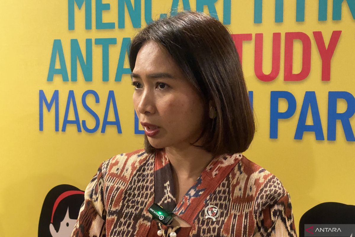 Wamenpar ingatkan wisatawan untuk junjung nilai sadar berwisata
