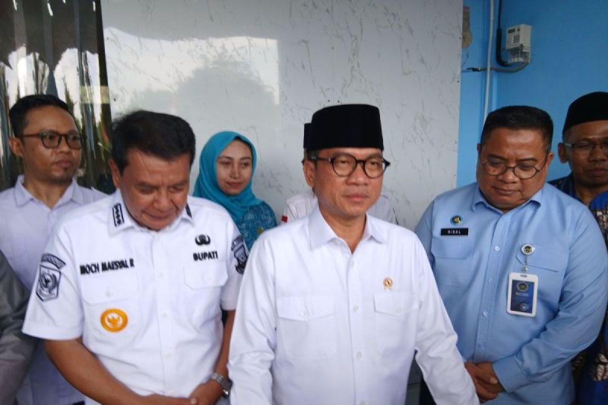 Mendes Yandri Susanto dukung BUMDes bangun SPPG untuk sukseskan Program MBG