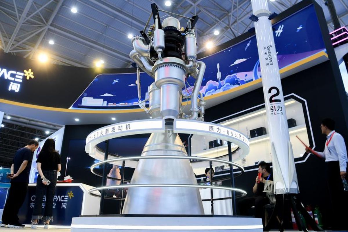 China sukses uji mesin roket cair bobot besar dan dapat digunakan lagi