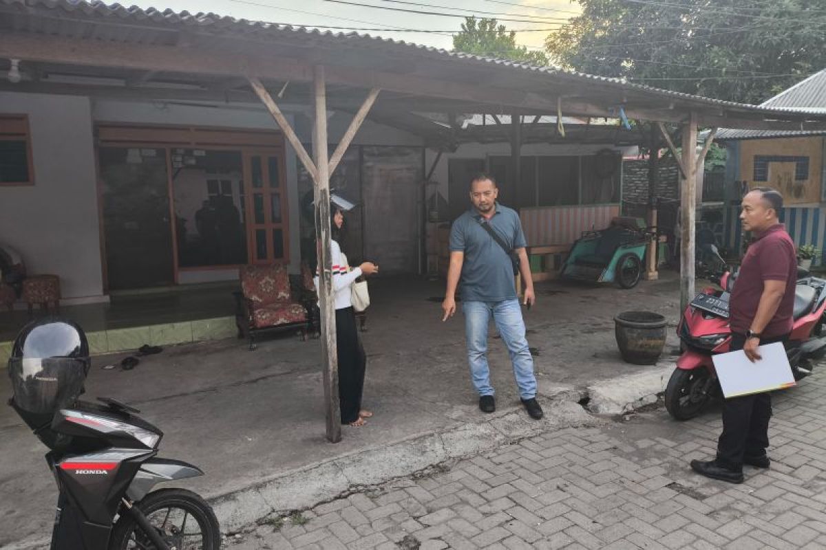 Polisi prarekonstruksi dugaan penganiayaan anak 10 tahun di Situbondo