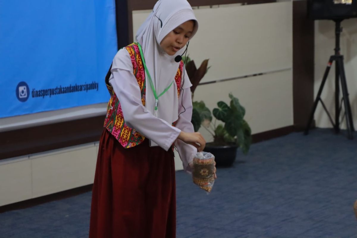 Literasi sebagai pondasi membangun SDM di Bengkayang
