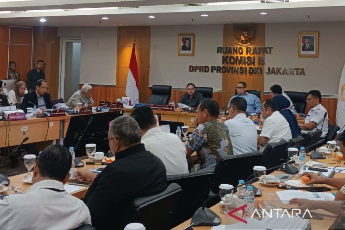 Semua penjaga rumah ibadah di Jakarta bebas naik angkutan umum