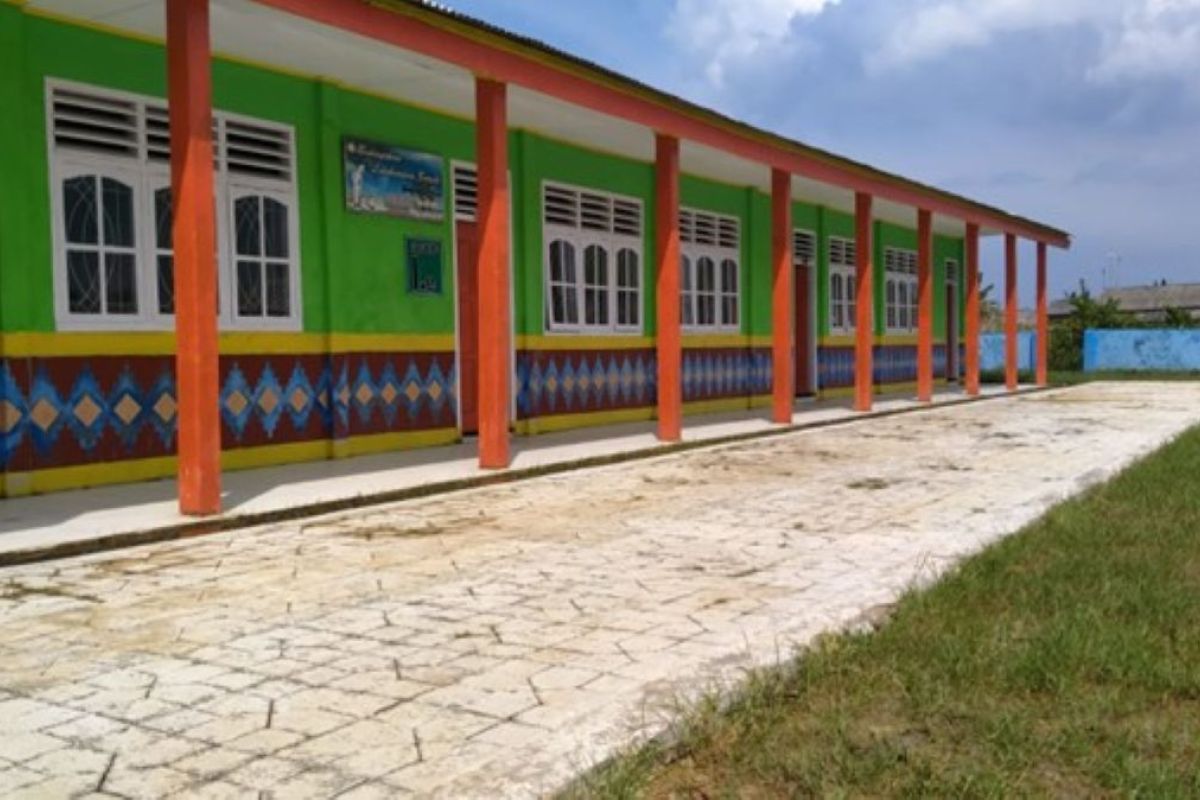PHE OSES renovasi sekolah di Lampung Timur dukung pendidikan layak