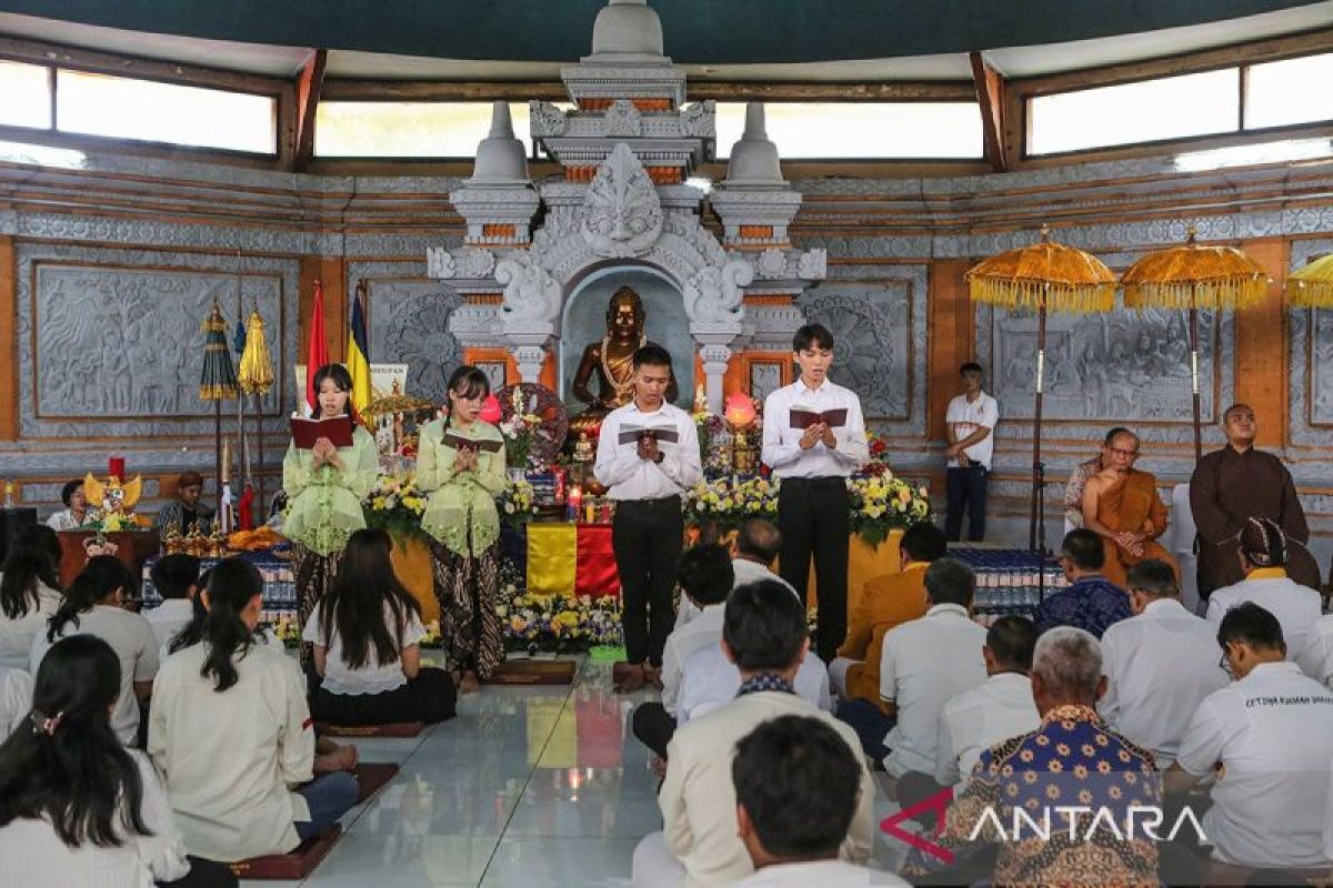 Pengunjung TMII capai 22 ribu selama libur Waisak 2025