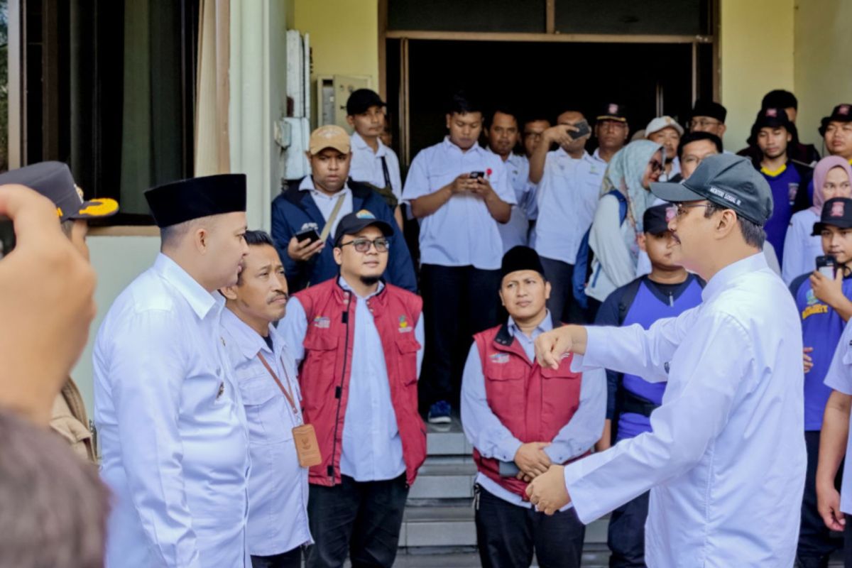 Terpopuler, Tiket Indonesia China hingga Sekolah Rakyat tahun ini