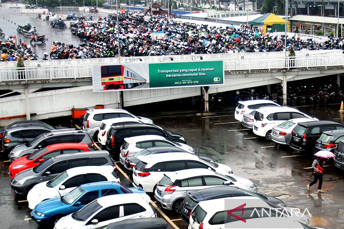 DKI kerja sama dengan daerah penyangga untuk sediakan park and ride