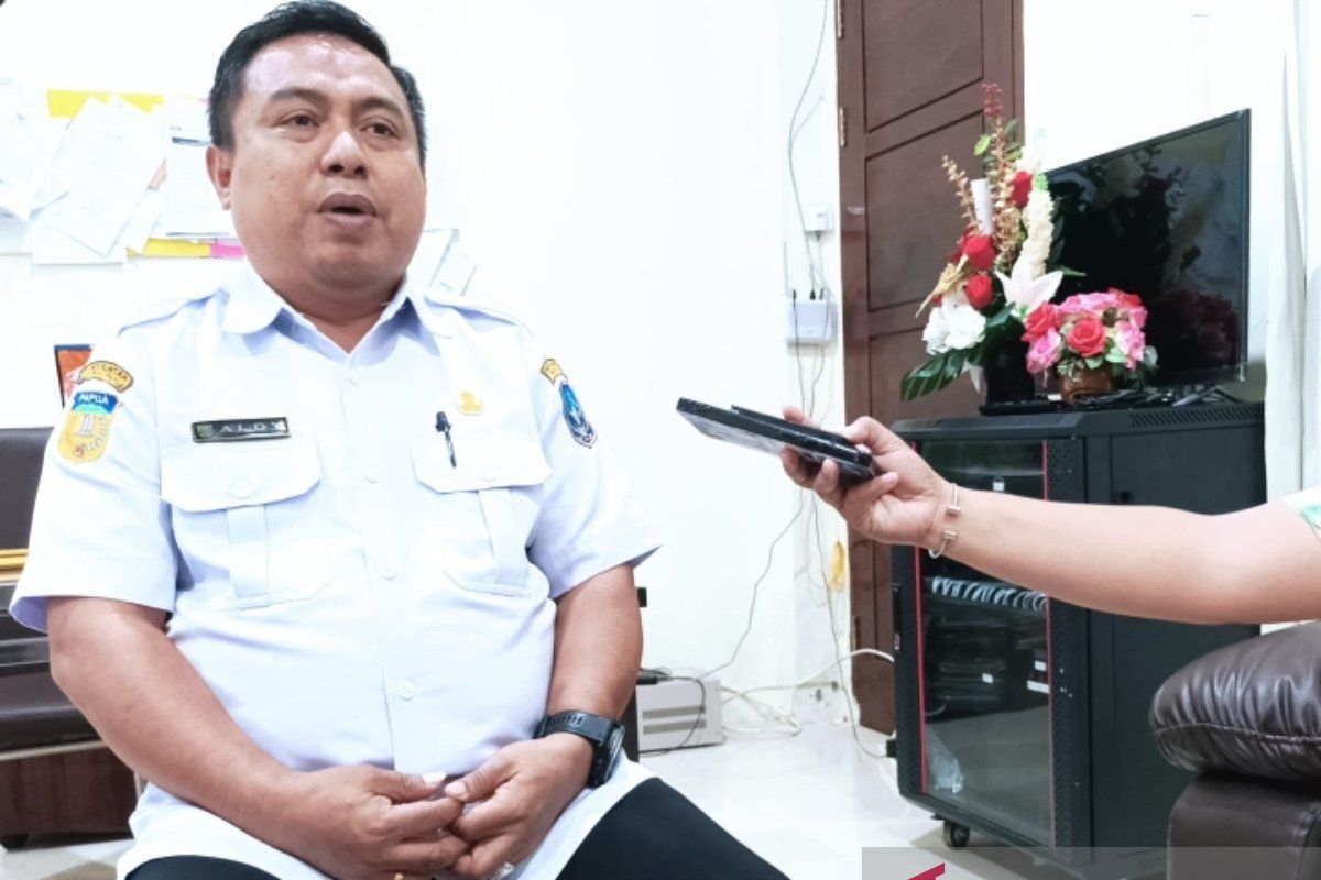 Pemkab Supiori biayai kuliah 48 siswa unggul Papua Rp7,9 miliar