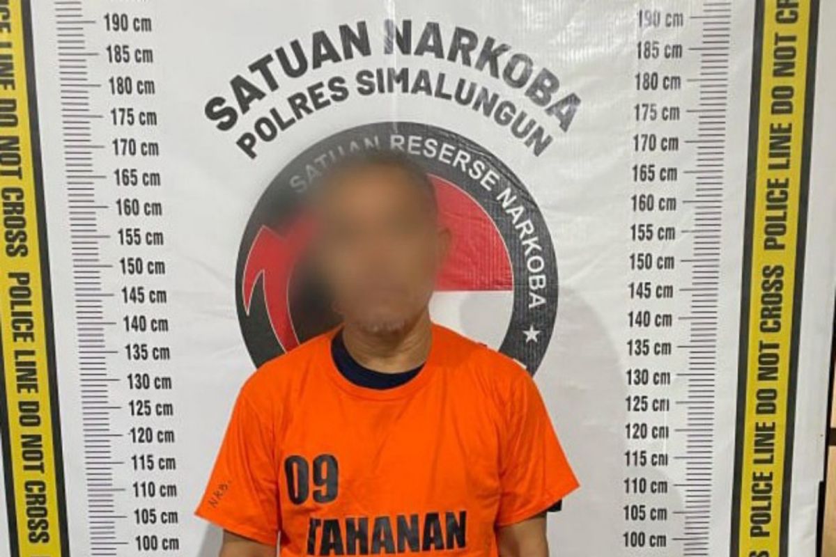 Pria 61 tahun diringkus di gubuk, miliki 2 gram sabu