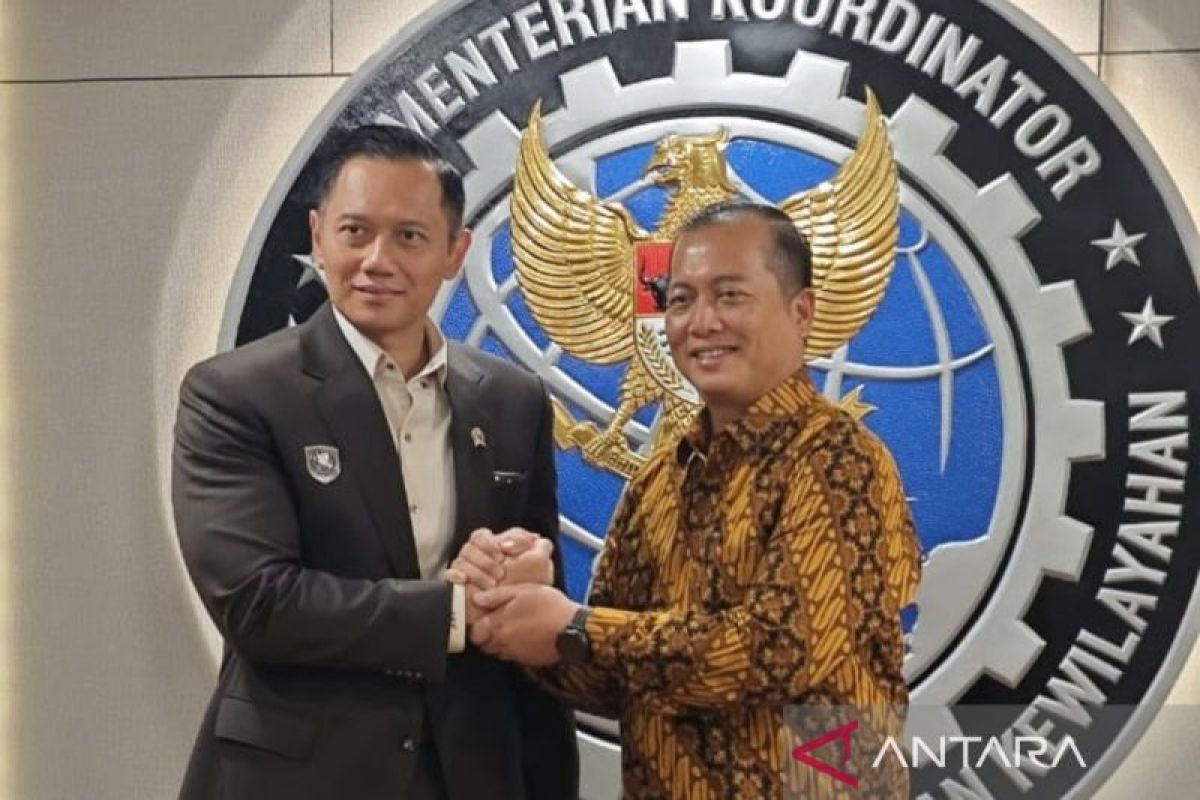 Gubernur NTB Iqbal bertemu AHY bahas jalan Lembar-Kayangan
