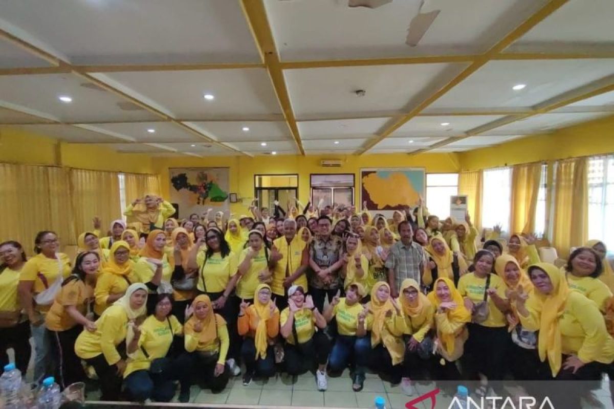 Wakil Ketua DPRD Surabaya ajak ibu-ibu jadi pelopor gaya hidup sehat
