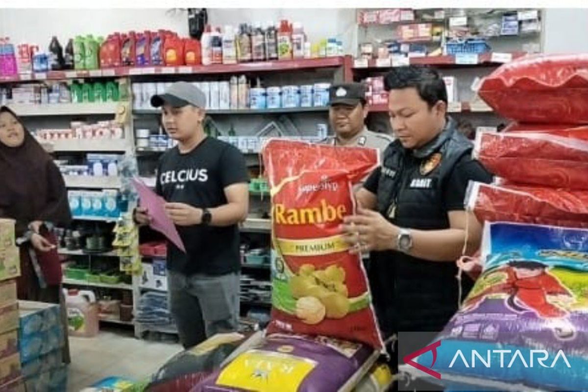 Polsek Batin XXIV temukan dugaan beras oplosan