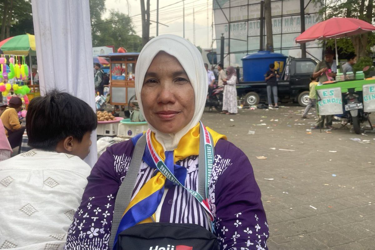 Konsisten nabung, pasutri penjual cilok di Kota Serang berangkat haji