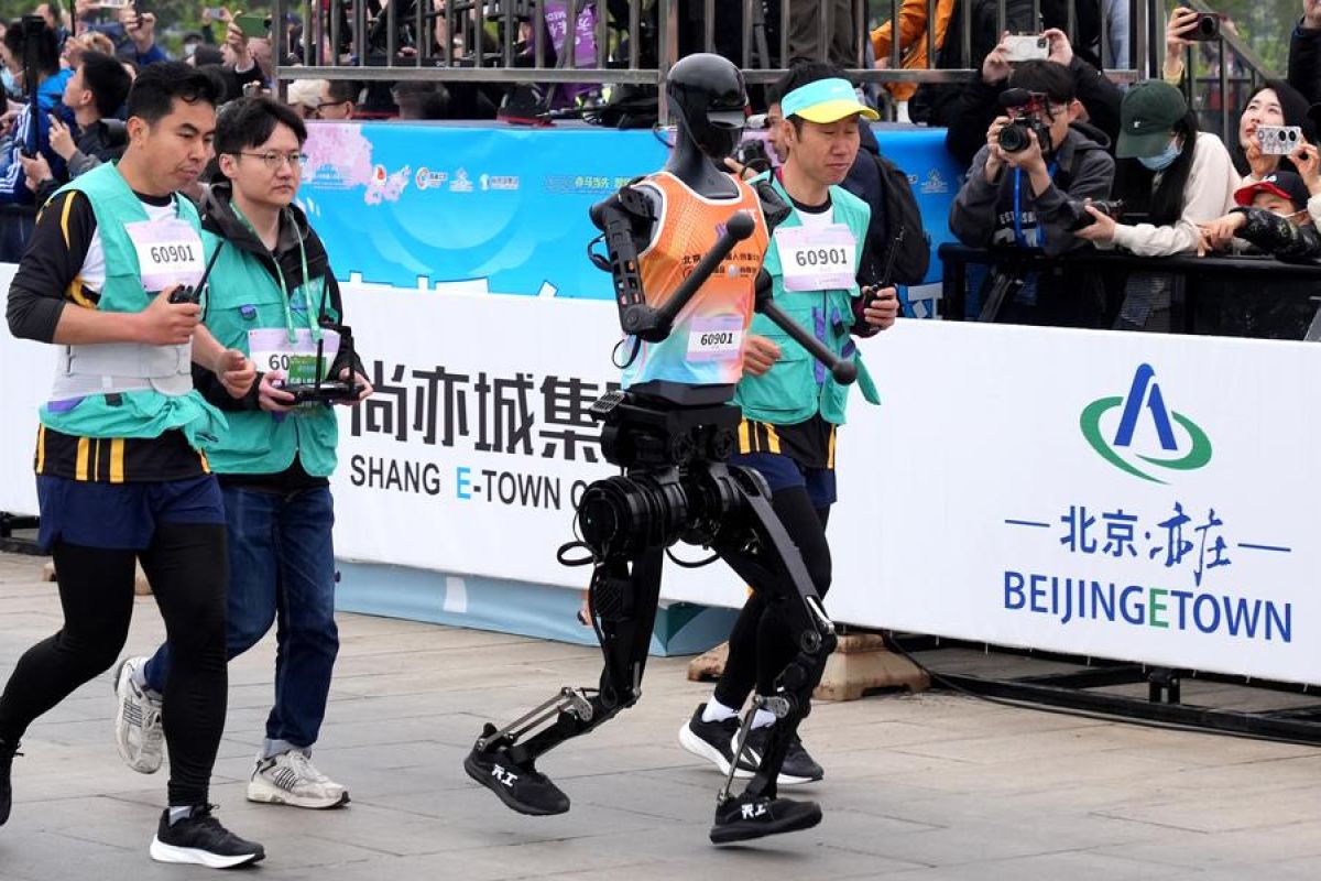 Perkembangan robotika China melesat berkat rantai industri yang tepat