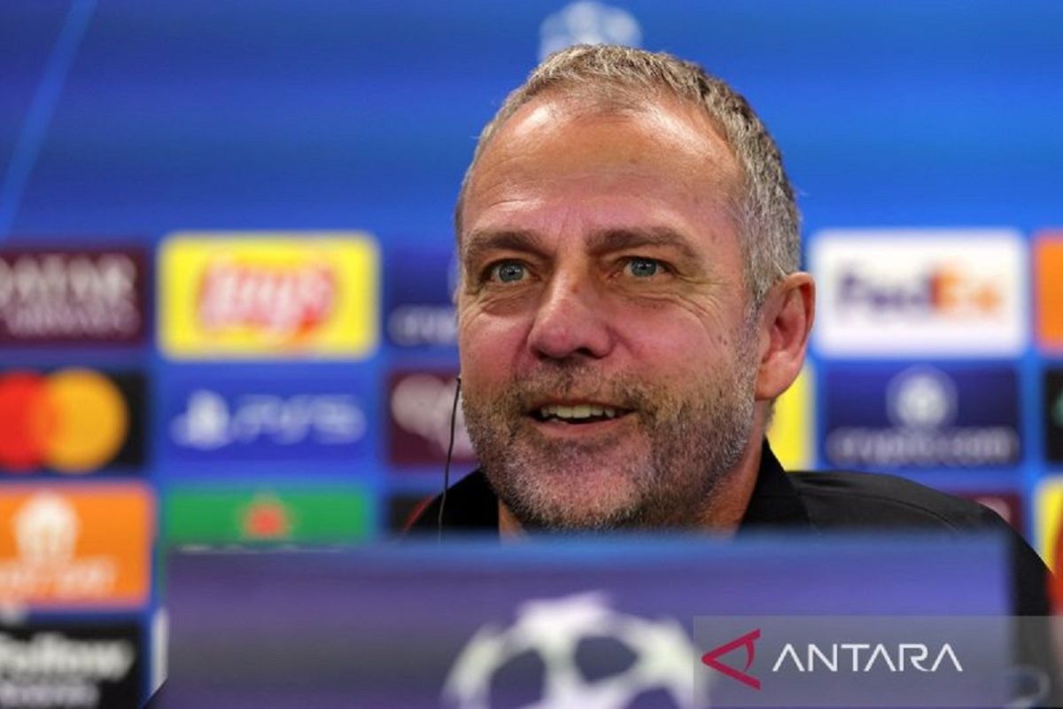Pelatih Hansi Flick sebut kunci kesuksesan Barcelona adalah kekeluargaan