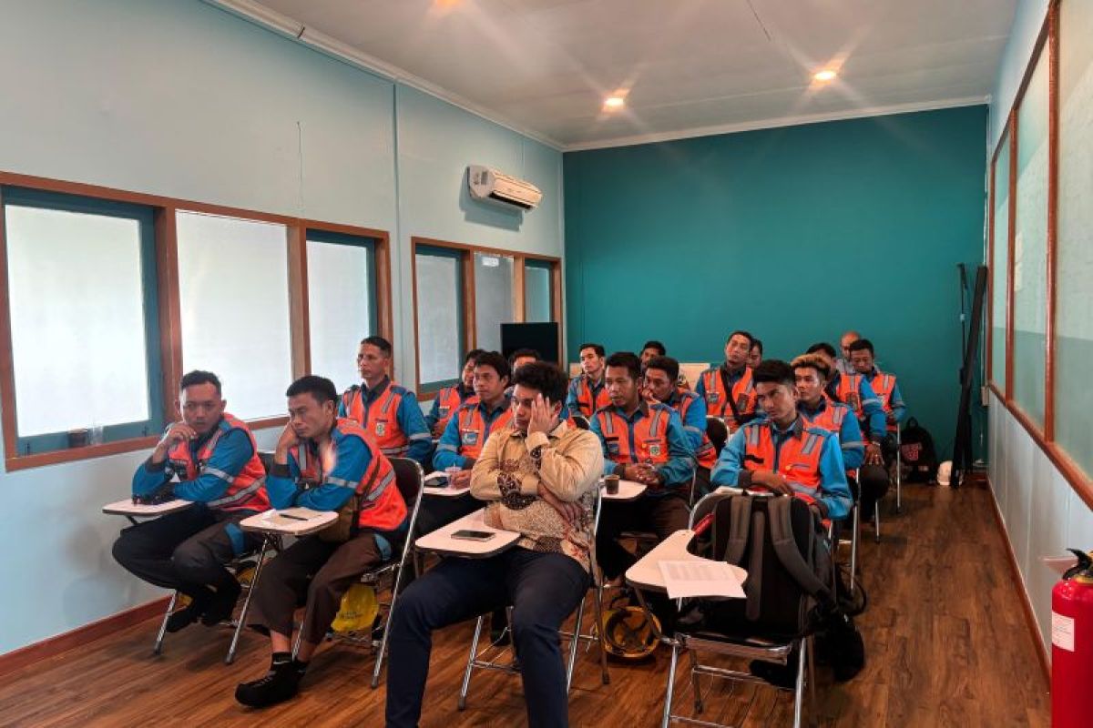 Tingkatkan Kompetensi, PLN Gelar Kampus Yantek di Mempawah