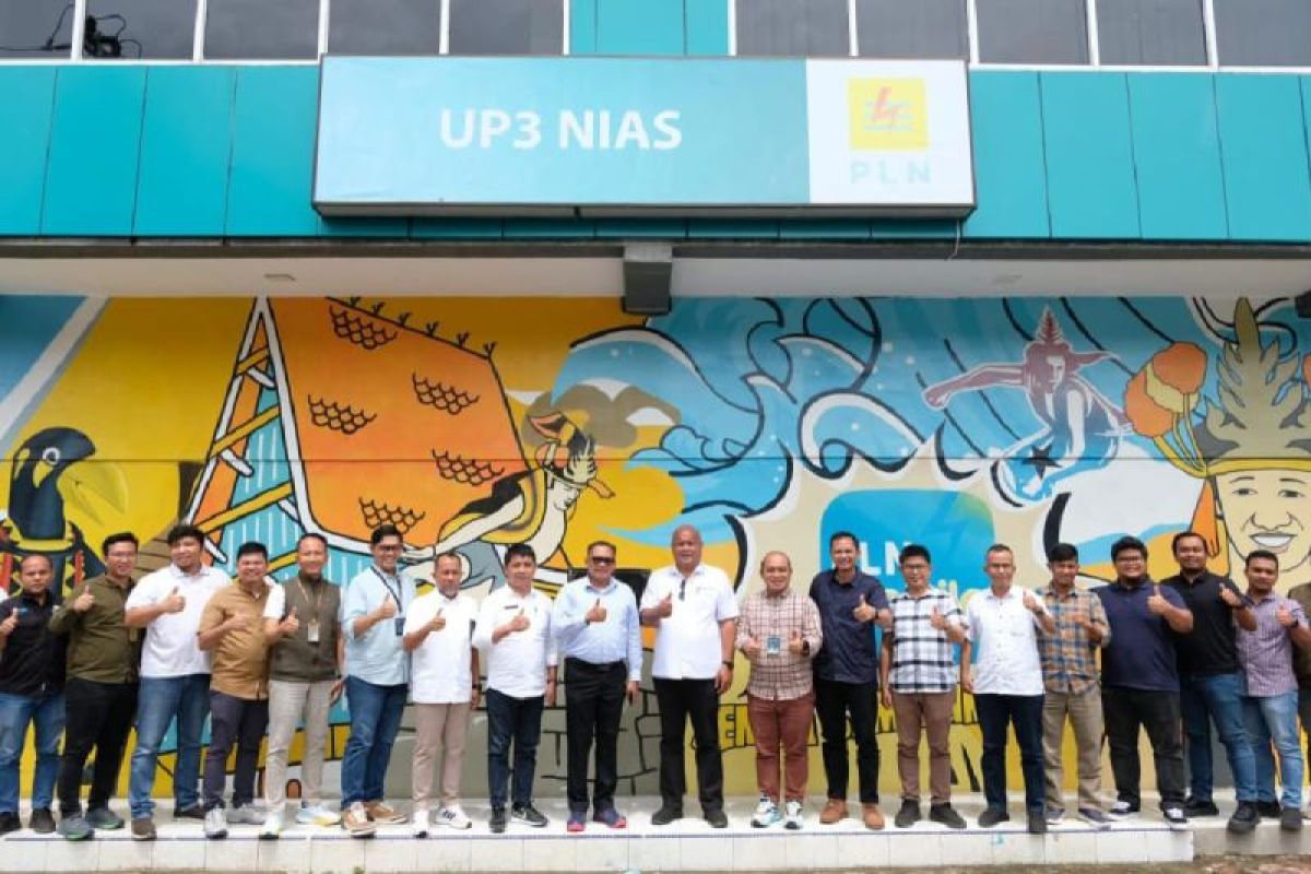 PLN Sumut-Pemkab Nias wujudkan  akses listrik sampai pelosok daerah