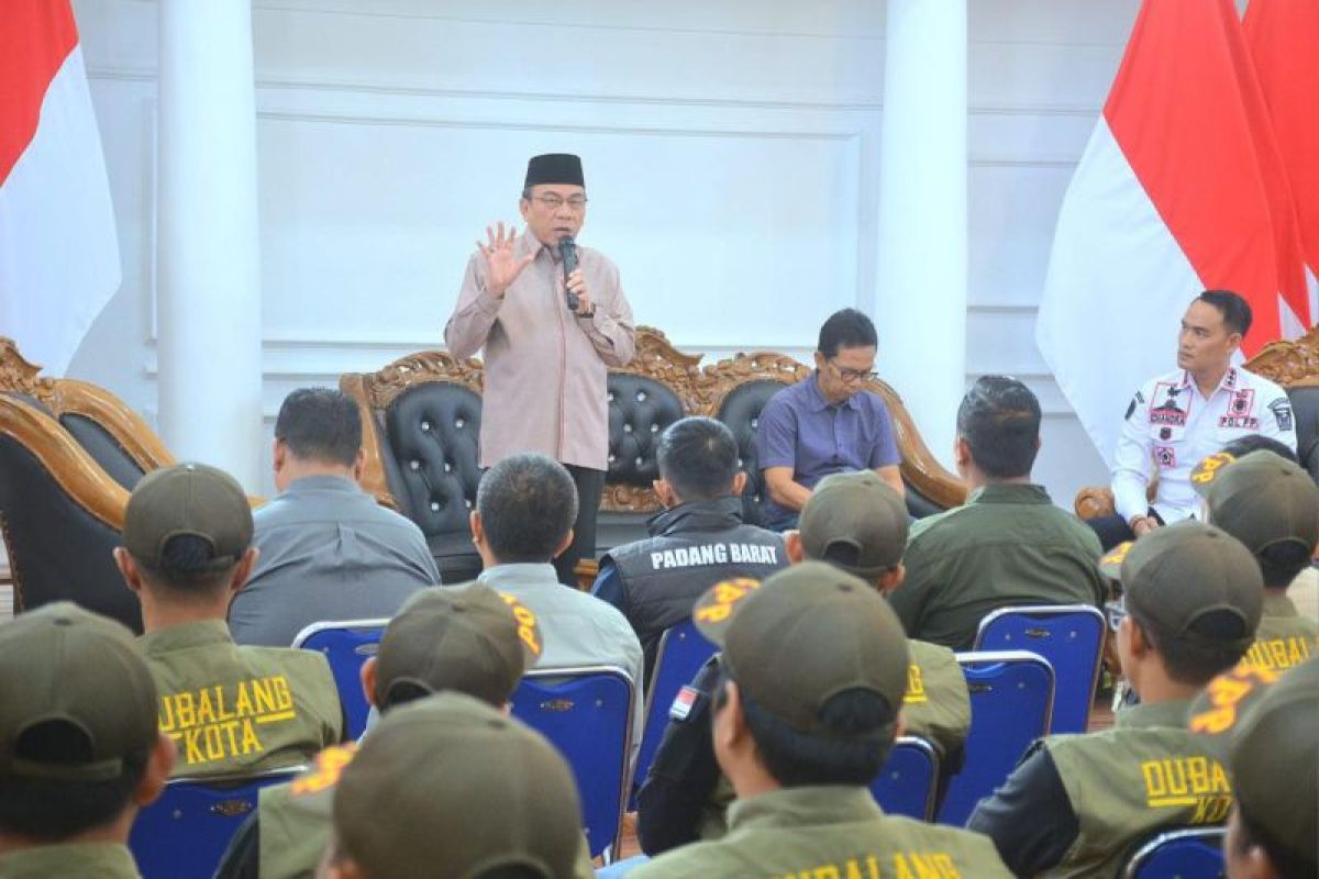 Wawako Maigus Nasir apresiasi kinerja Satpol PP dan Dubalang Kota Padang