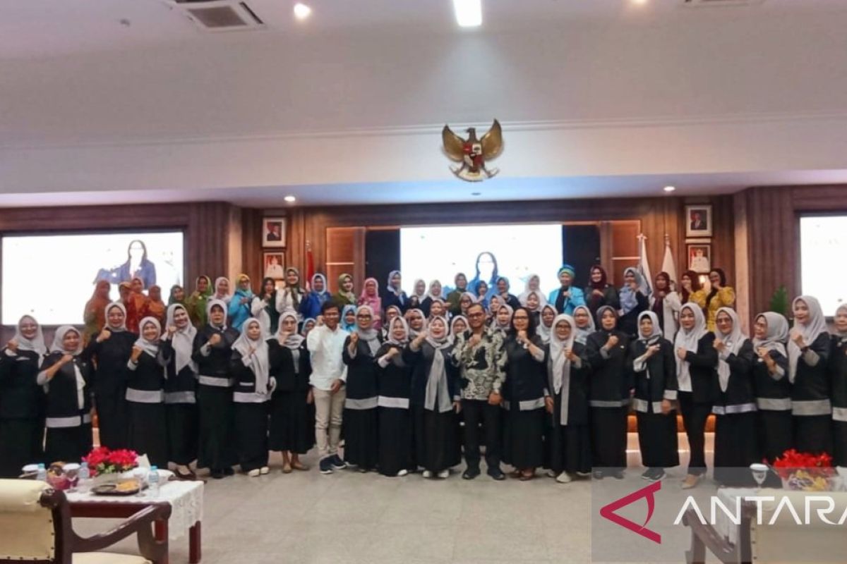 Lantik pengurus DPD KPPI 2025-2030, Elvi Diana: Tidak ada politik tanpa perempuan